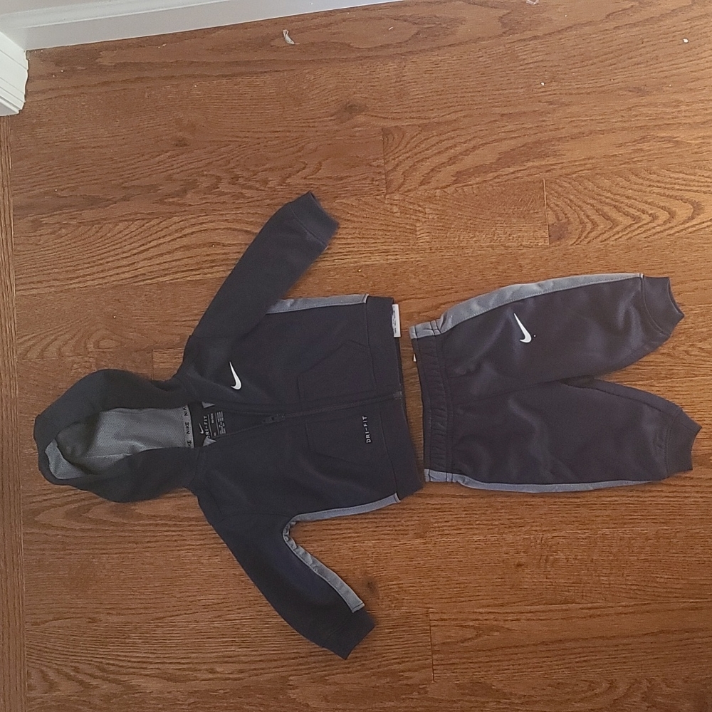 Nike TrackSuit (3-6 months)